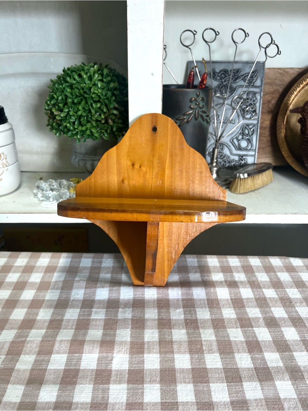 Vintage wood shelf wall decor trinket